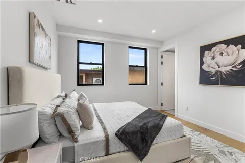 $3,299,000 | 424 20th Huntington Beach, Huntington Beach, CA 92648