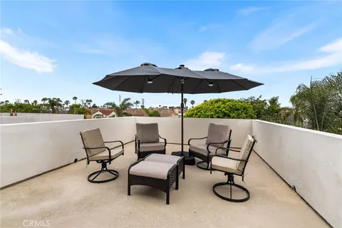 $3,299,000 | 424 20th Huntington Beach, Huntington Beach, CA 92648