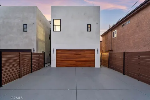 $3,299,000 | 424 20th Huntington Beach, Huntington Beach, CA 92648