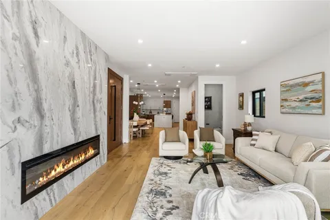 $3,299,000 | 424 20th Huntington Beach, Huntington Beach, CA 92648