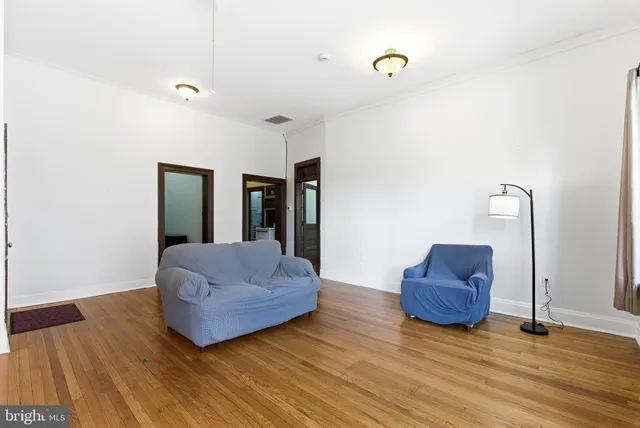 $1,400 | 105 North Loudoun Street, Unit 1, Winchester, VA 22601