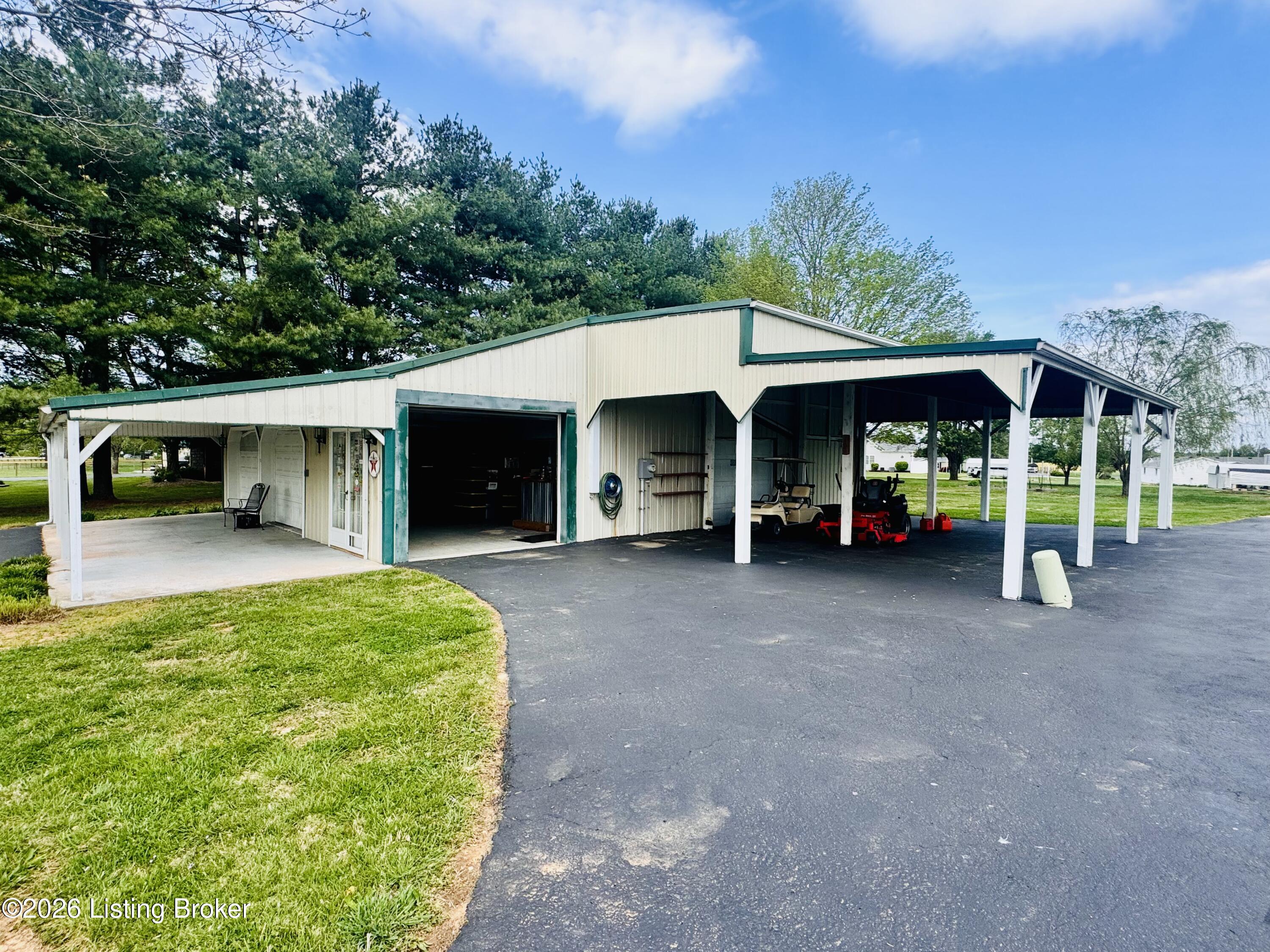 5400 Springfield Road Bardstown, KY 40004 - Photo 48 of 60 IMG_3800
