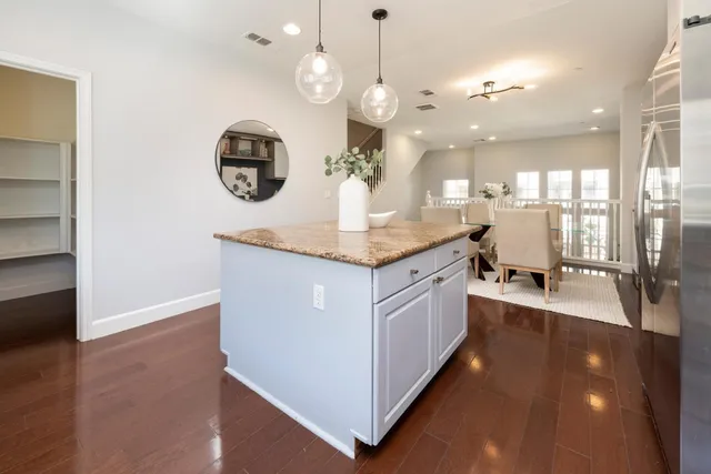 $1,350,000 | 31 Bremerton Circle, Redwood Shores, CA 94065