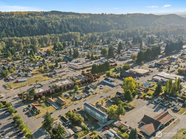 $424,950 | 215 Corrin Avenue Northwest, Unit A, Orting, WA 98360