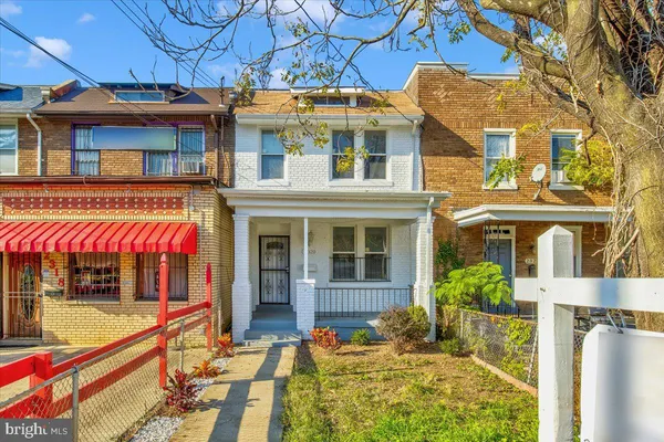 $3,150 | 2320 Minnesota Avenue Southeast, Washington, DC 20020