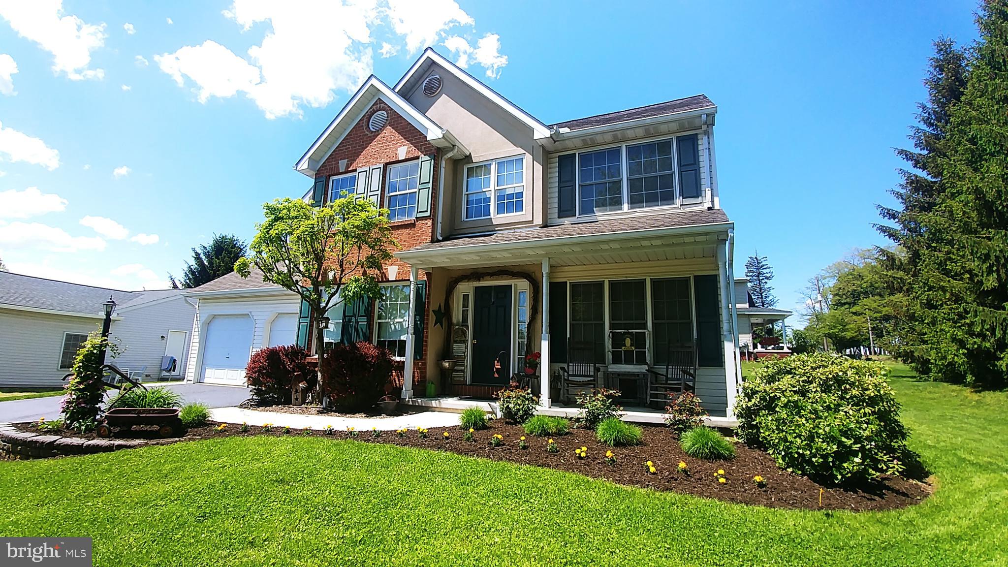40 Clover Hill Road Dallastown, PA 17313 - Photo 3 of 45 Gallery Image 3