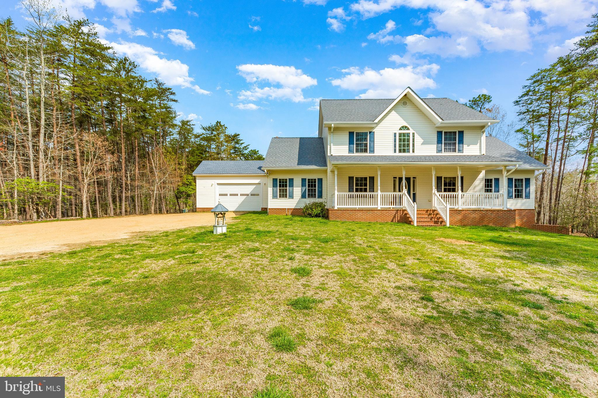 40280 Wathen Road Leonardtown, MD 20650 - Photo 2 of 64 Front yard w/ view of garage