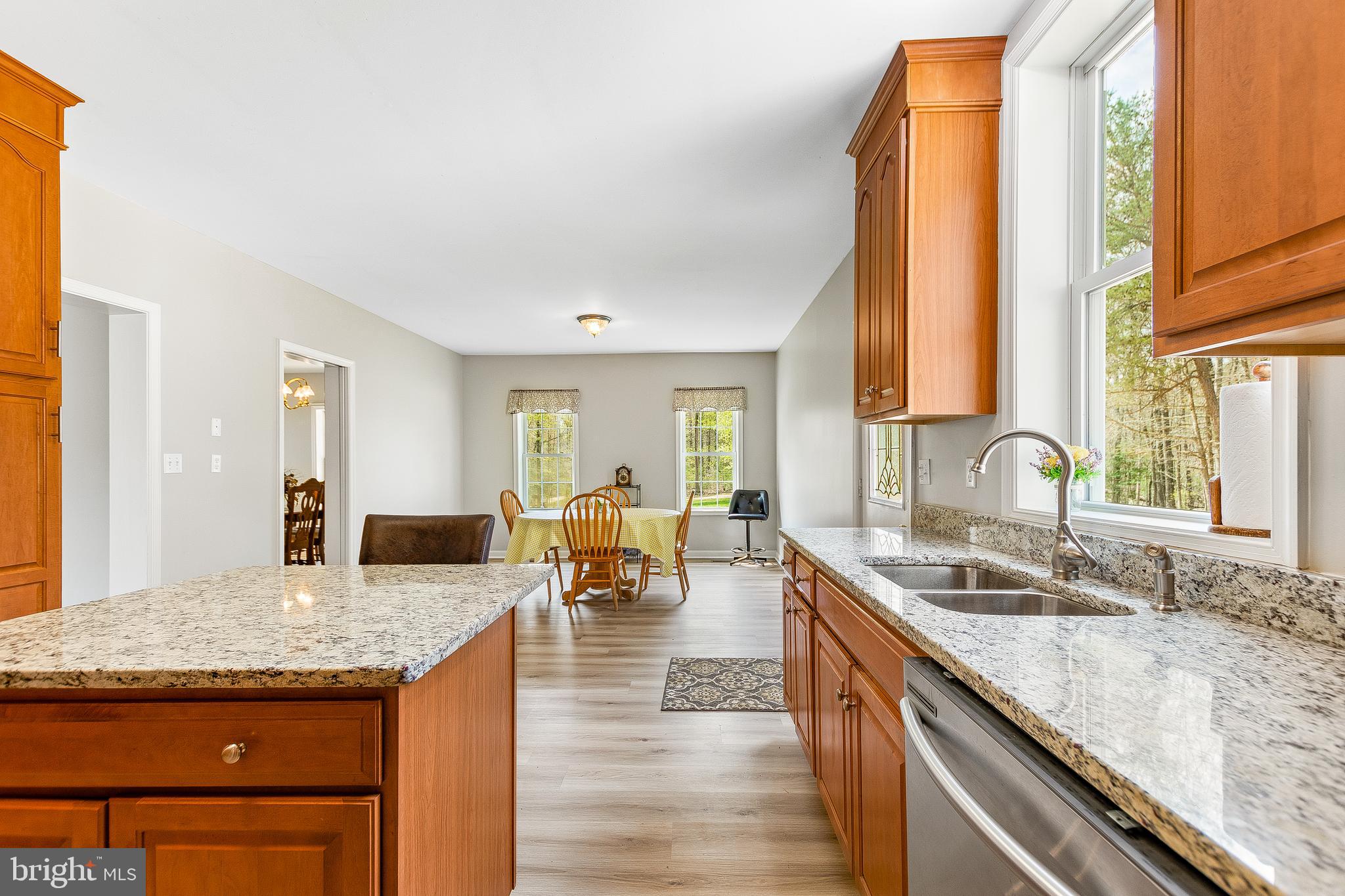 40280 Wathen Road Leonardtown, MD 20650 - Photo 16 of 64 Kitchen opens to an eat-in breakfast area