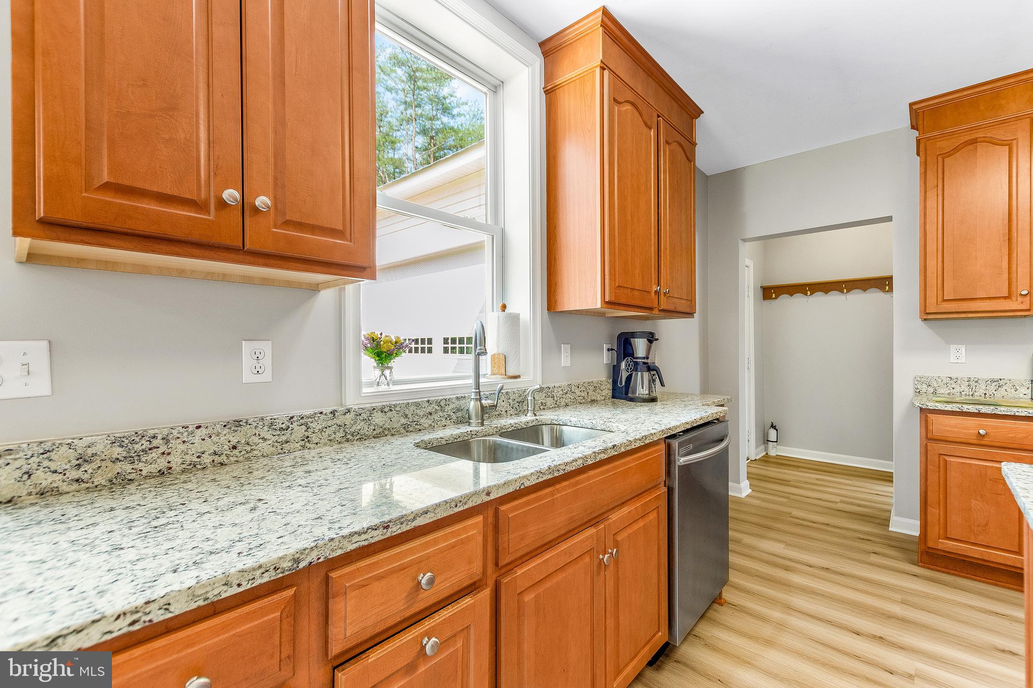 40280 Wathen Road Leonardtown, MD 20650 - Photo 19 of 64 Lots of natural light