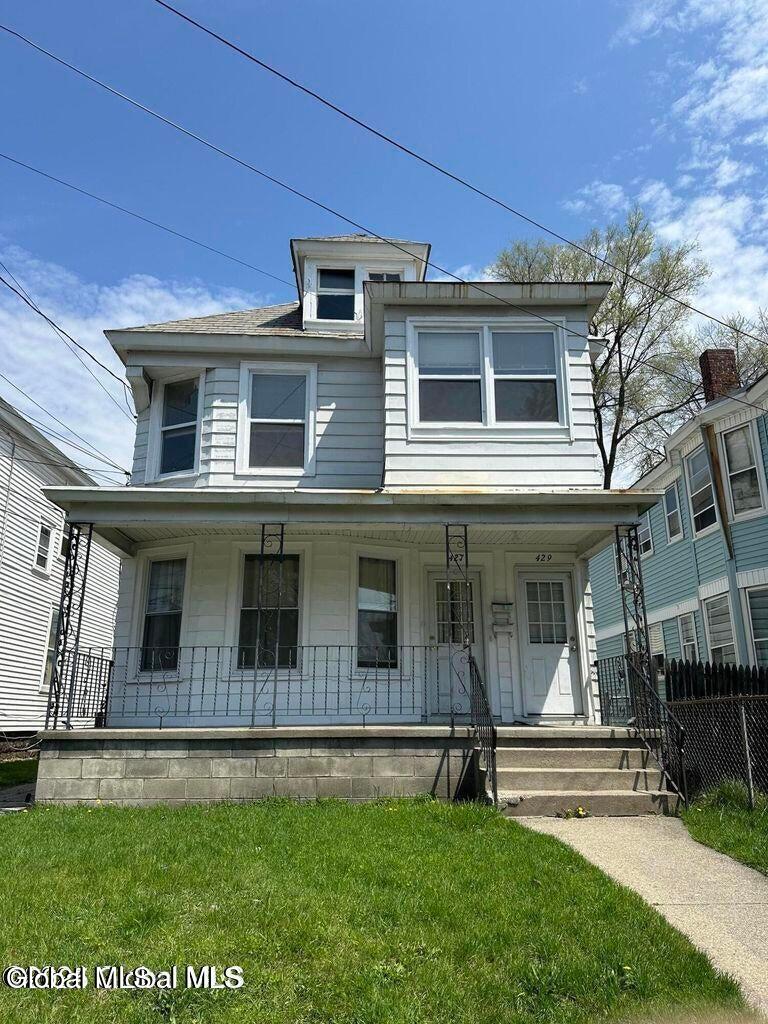 427 Duane Avenue, Unit 1 Schenectady, NY 12304 - Photo 1 of 12 20250610204736404191000000-o
