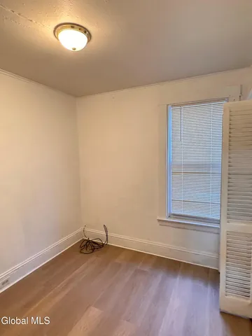 $1,375 | 427 Duane Avenue, Unit 1, Schenectady, NY 12304