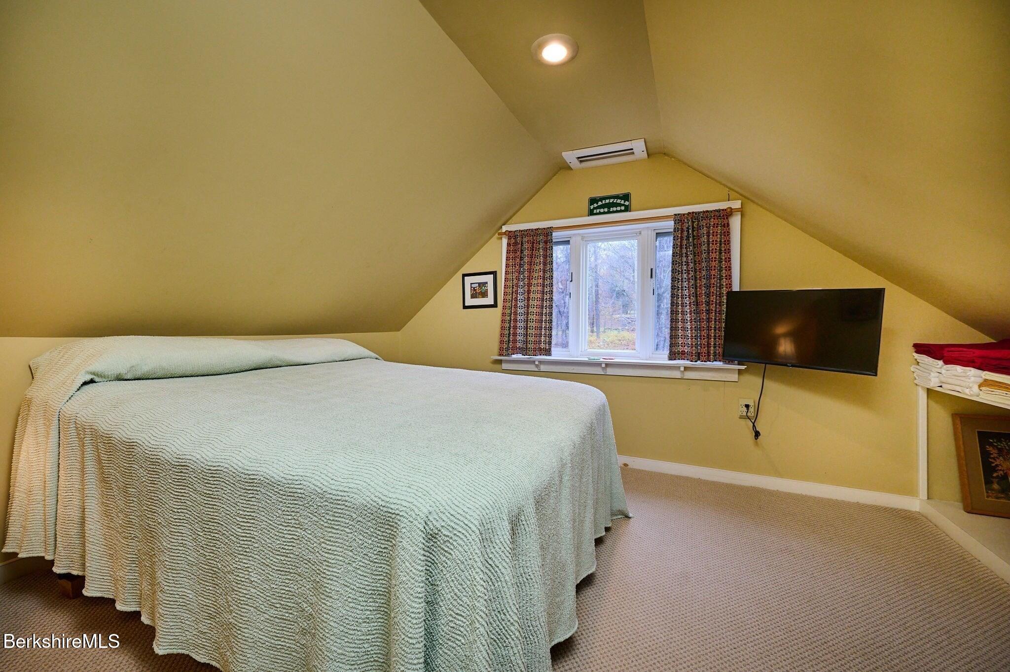 10 Maple Street Plainfield, MA 01070 - Photo 25 of 42 25-bedrm