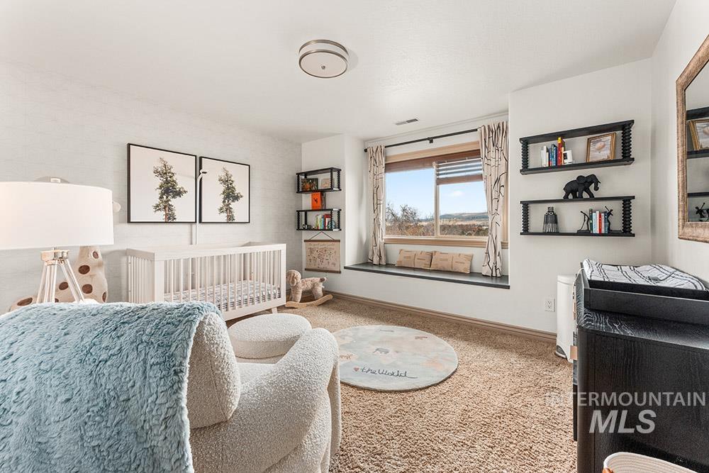 256 East Lake Rim Lane Boise, ID 83706 - Photo 19 of 34