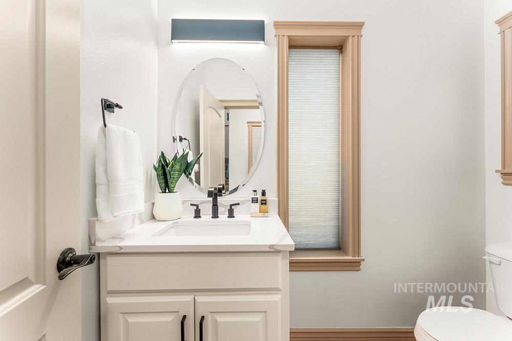 256 East Lake Rim Lane Boise, ID 83706 - Photo 27 of 34