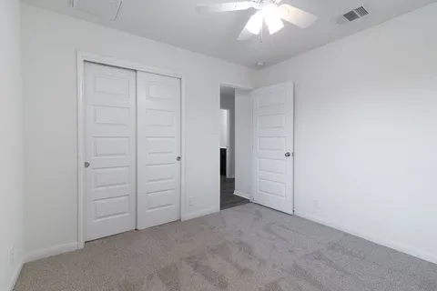 $299,000 | 112 Hawkins Court, Hutto, TX 78634