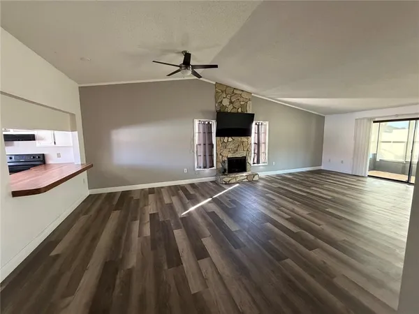 $1,400 | 9980 Eagles Point Circle, Unit 3, Port Richey, FL 34668