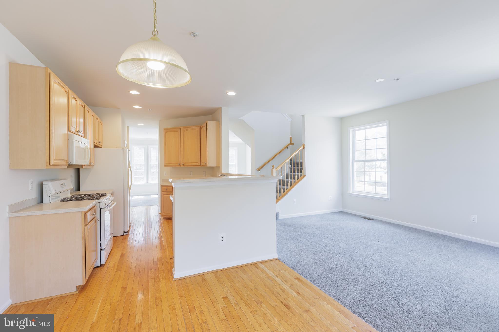 2417 Ogden Square Crofton, MD 21114 - Photo 7 of 14