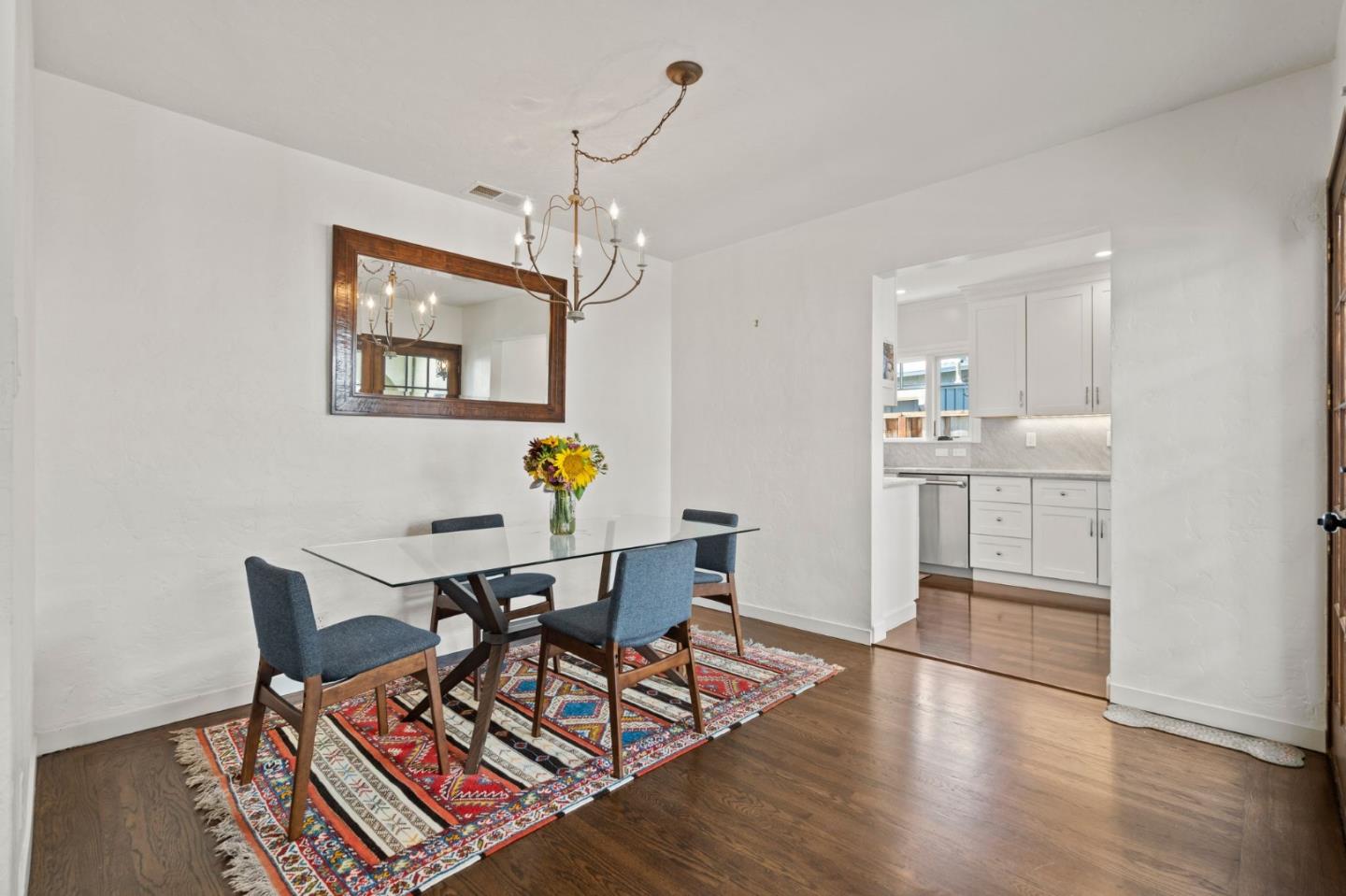 17 Stanley Road Burlingame, CA 94010 - Photo 11 of 49 Gallery Image 11