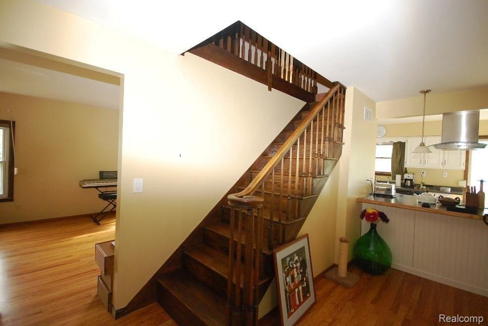 9384 Van Antwerp Road Brighton, MI 48116 - Photo 16 of 20 Stair to 2nd Floor.JPG