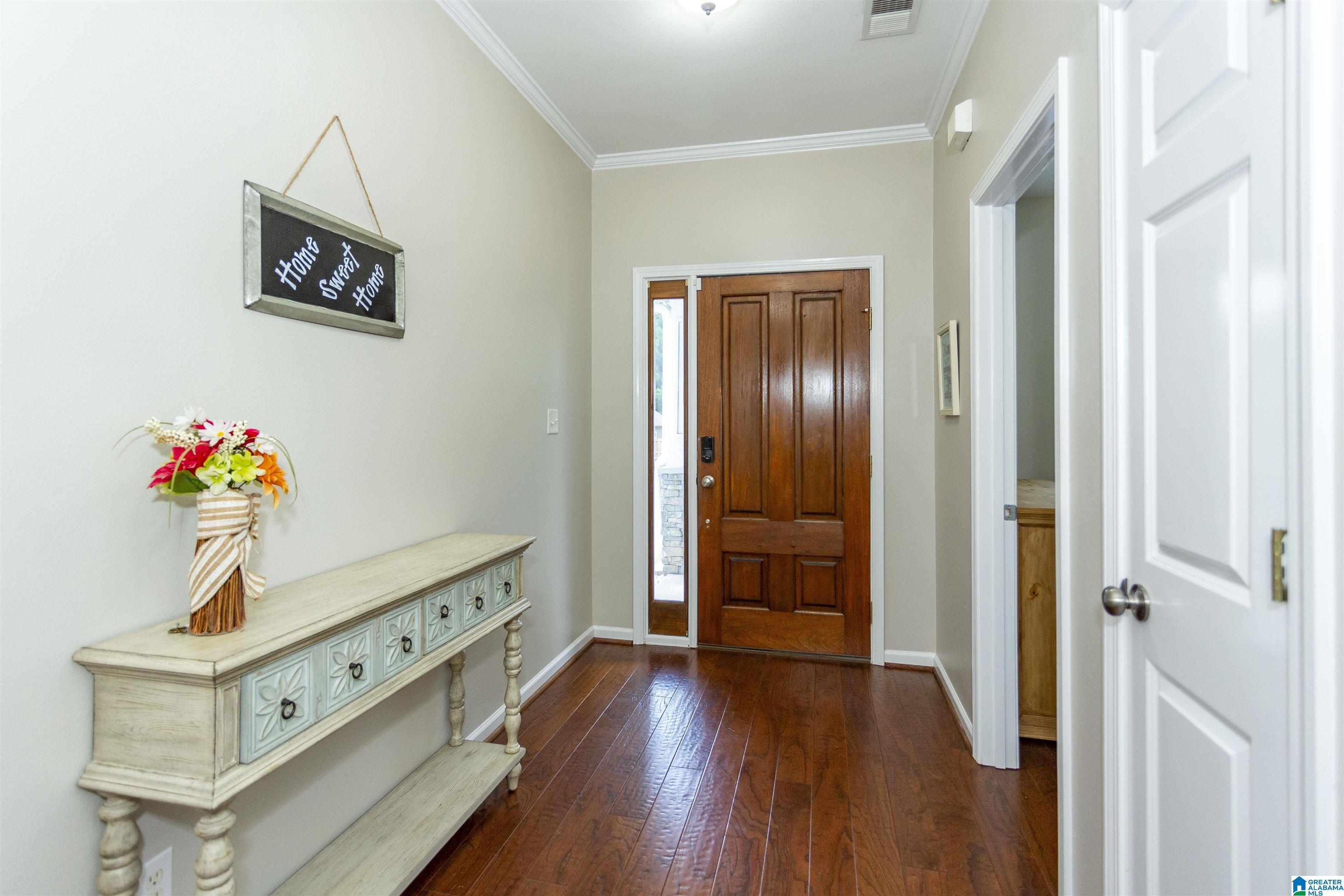 265 Nottingham Drive Calera, AL 35040 - Photo 4 of 38
