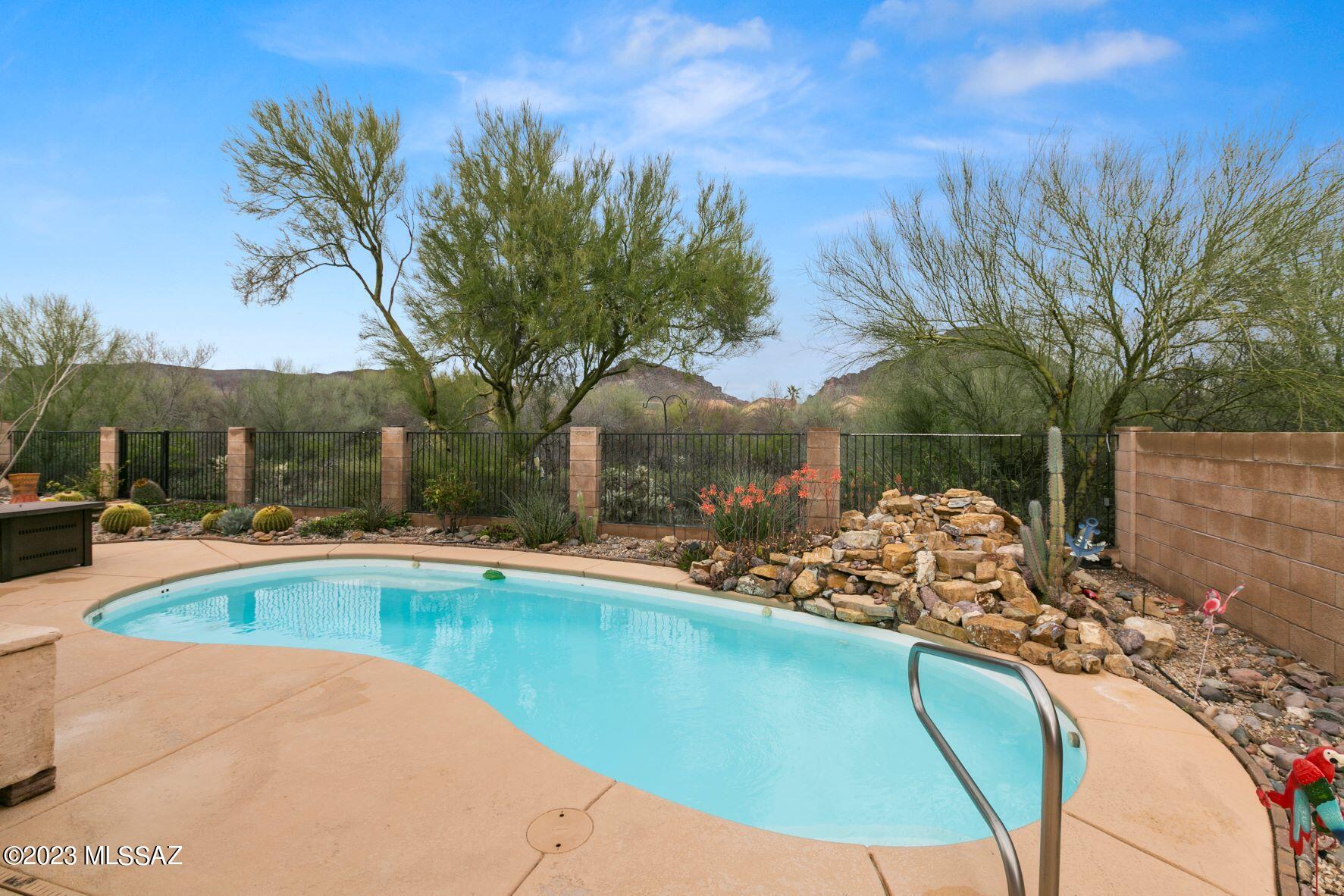 3653 South Desert Cache Road Tucson, AZ 85735 - Photo 5 of 31 Gallery Image 5