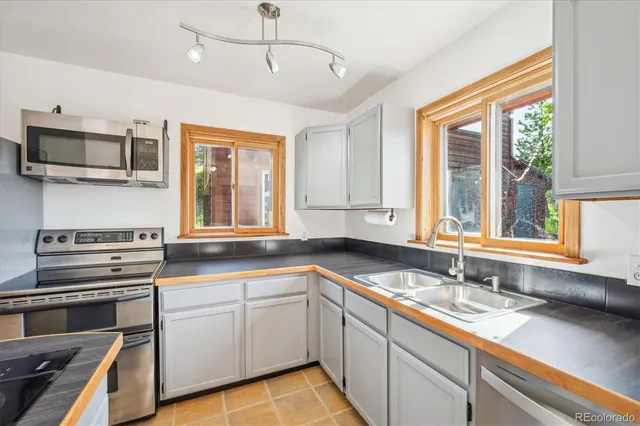 $575,000 | 429 Overlook Drive, Bailey, CO 80421