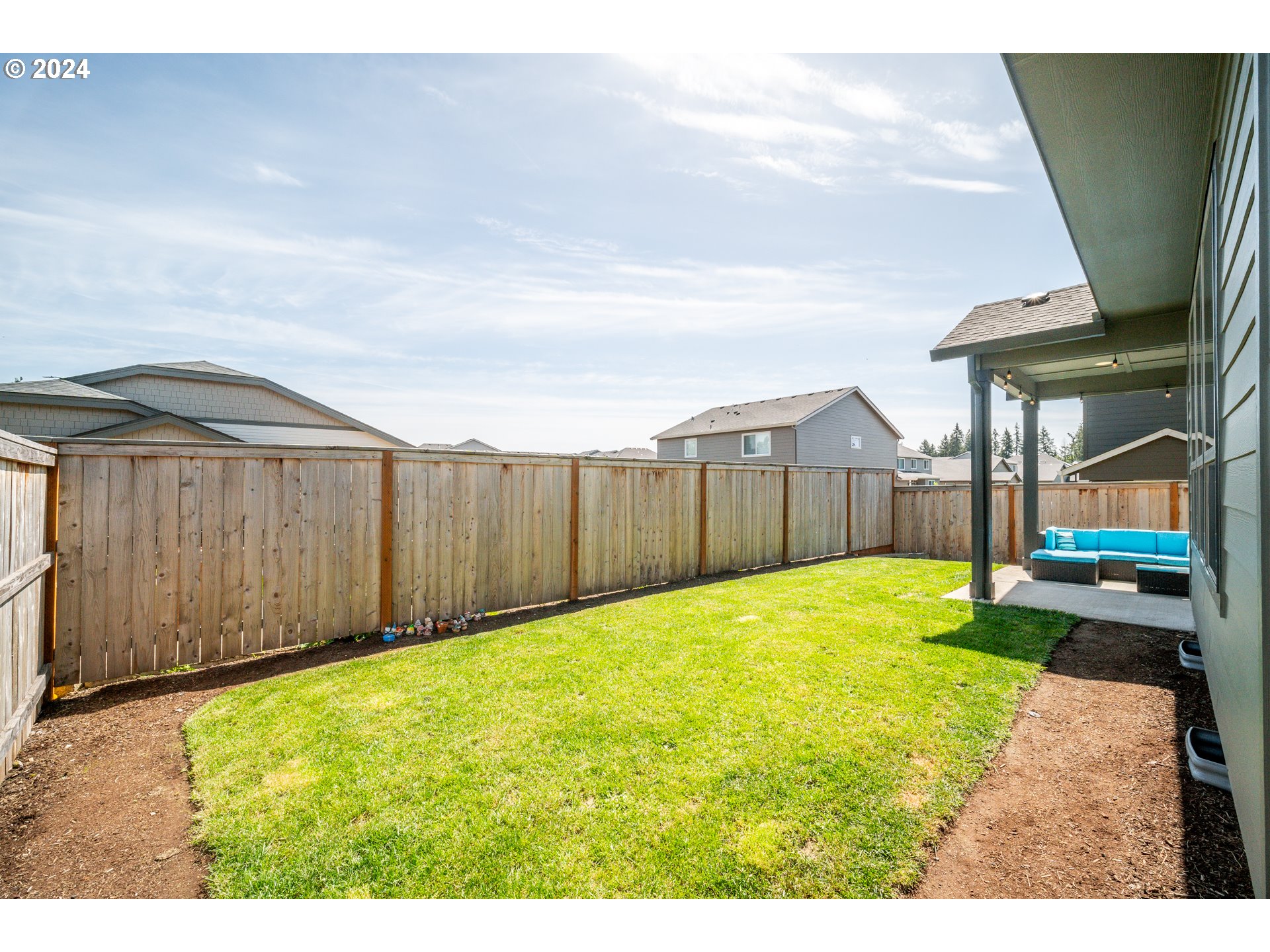2408 South Eagle Ridge Drive Ridgefield, WA 98642 - Photo 28 of 32 a view of a backyard