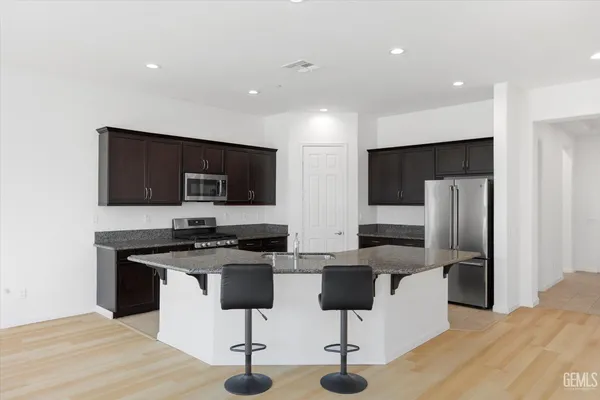 $339,900 | Undisclosed Address, Bakersfield, CA 93306