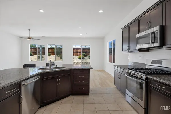 $339,900 | Undisclosed Address, Bakersfield, CA 93306