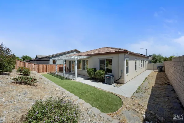 $339,900 | Undisclosed Address, Bakersfield, CA 93306