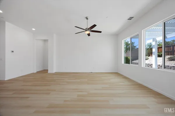 $339,900 | Undisclosed Address, Bakersfield, CA 93306