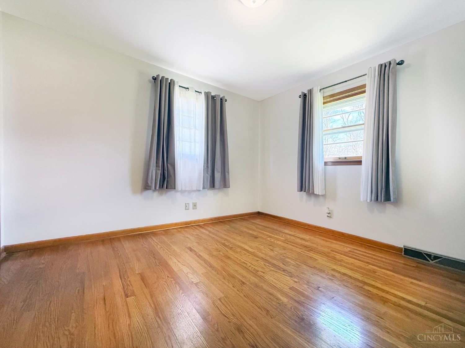 2215 Wellington Road Middletown, OH 45044 - Photo 20 of 28