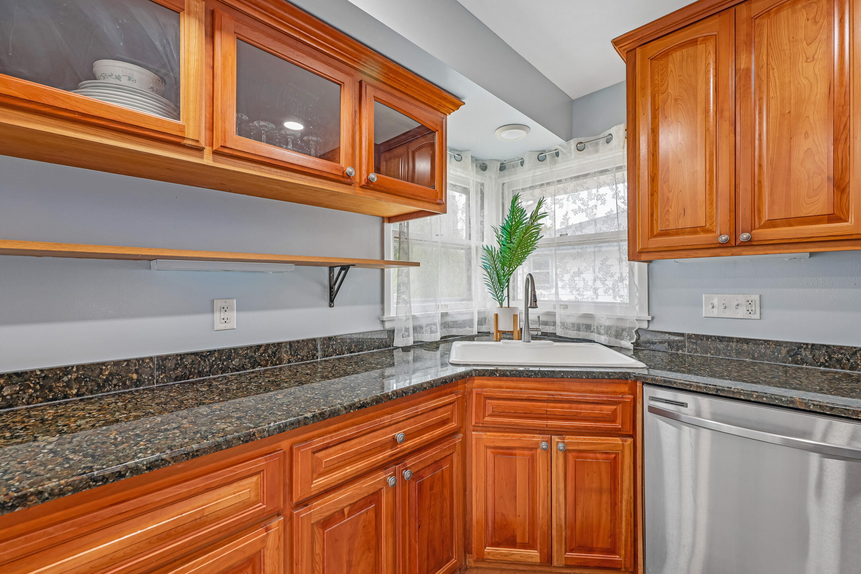 3404 South 73rd Street Milwaukee, WI 53219 - Photo 12 of 40 12-print-S 73rd St-S2804-012