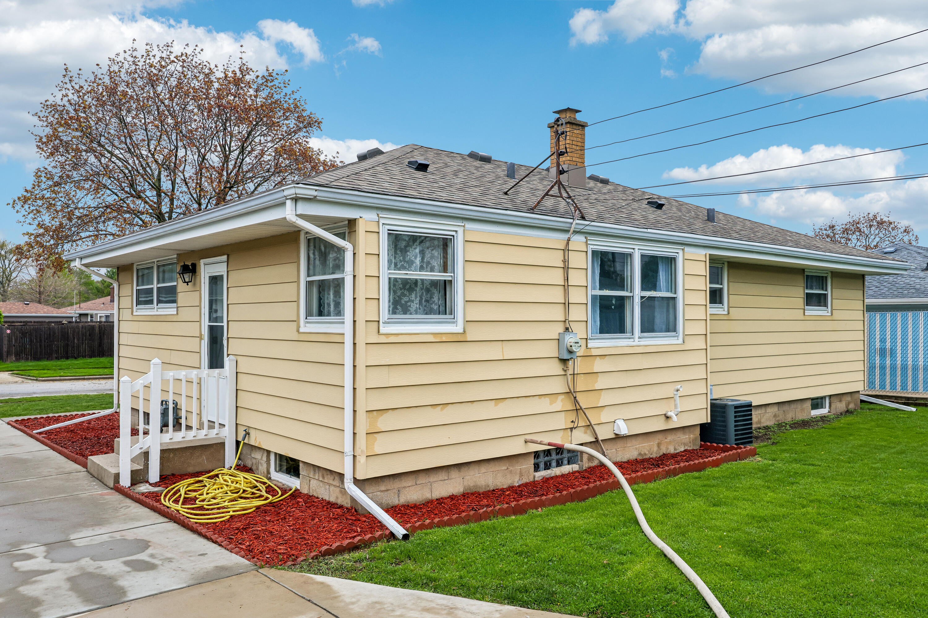 3404 South 73rd Street Milwaukee, WI 53219 - Photo 37 of 40 37-print-S 73rd St-S2804-037