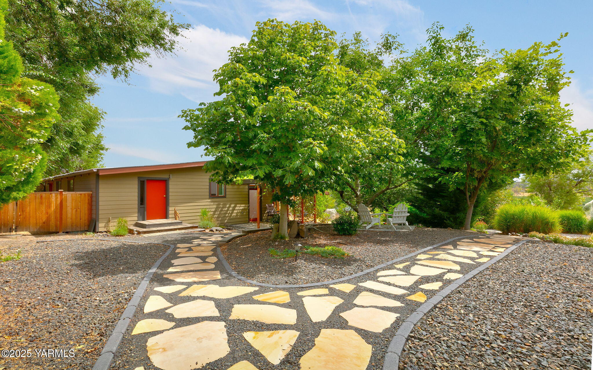720 Ghormley Road Yakima, WA 98908 - Photo 18 of 47 a view of a house with a patio