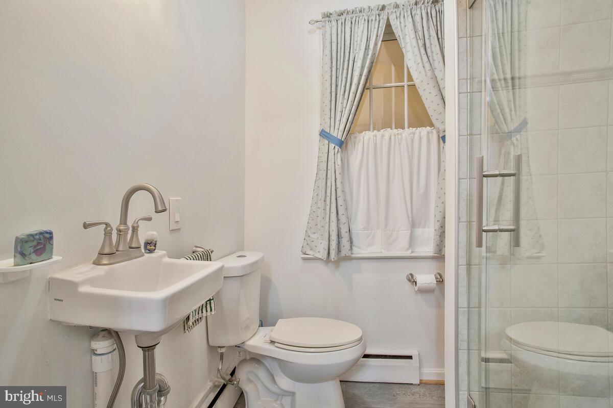 1263 Circle Drive Halethorpe, MD 21227 - Photo 16 of 40 1st Floor Bathroom