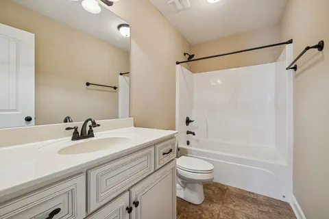 $670,000 | 2058 Lequire Lane, Spring Hill, TN 37174