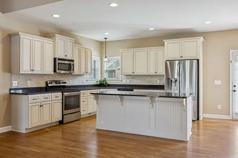 $670,000 | 2058 Lequire Lane, Spring Hill, TN 37174