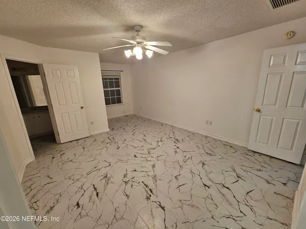 $2,100 | 2719 Taylor Hill Drive, Jacksonville, FL 32221