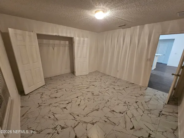 $2,100 | 2719 Taylor Hill Drive, Jacksonville, FL 32221