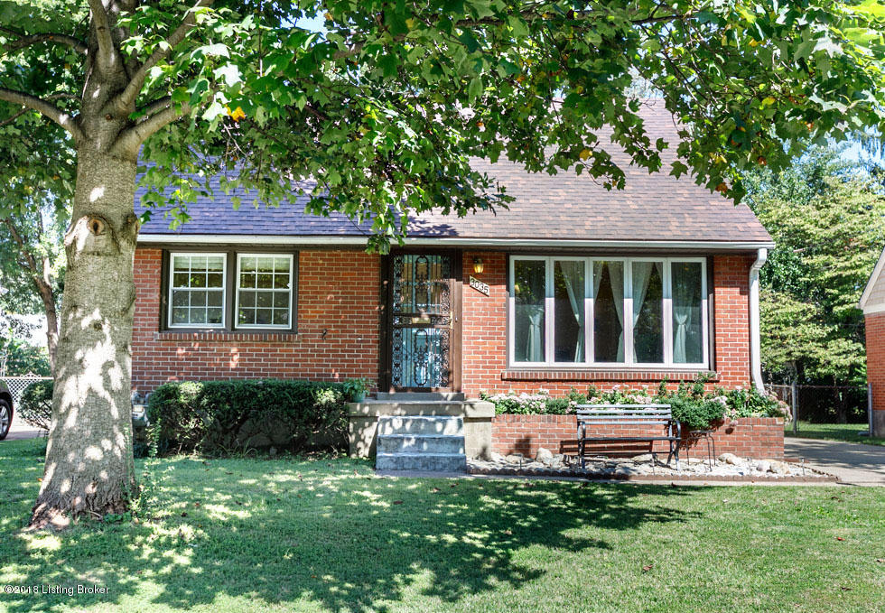 3035 Rosedale Boulevard Louisville, KY 40220 - Photo 2 of 50 002