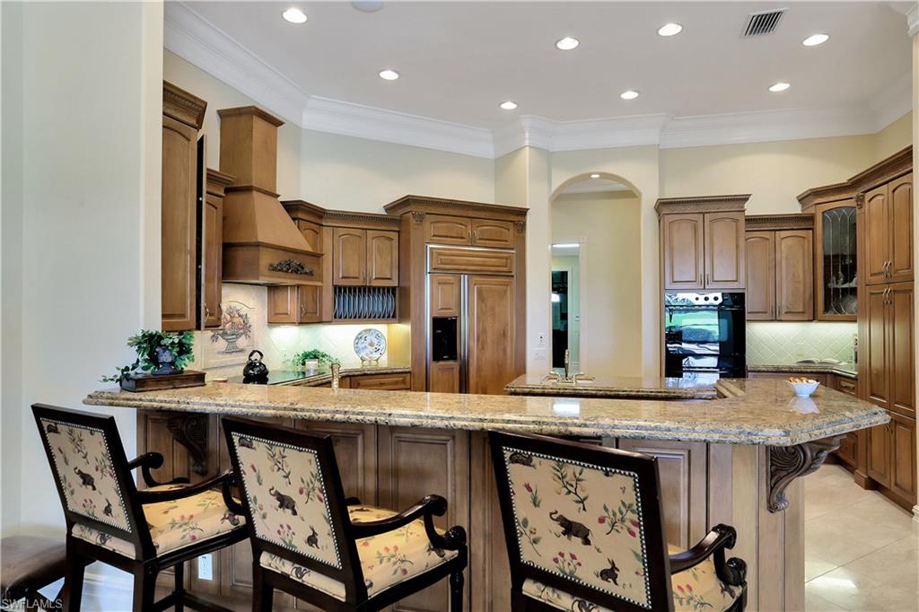 404 Terracina Way Naples, FL 34119 - Photo 11 of 26 Gallery Image 11