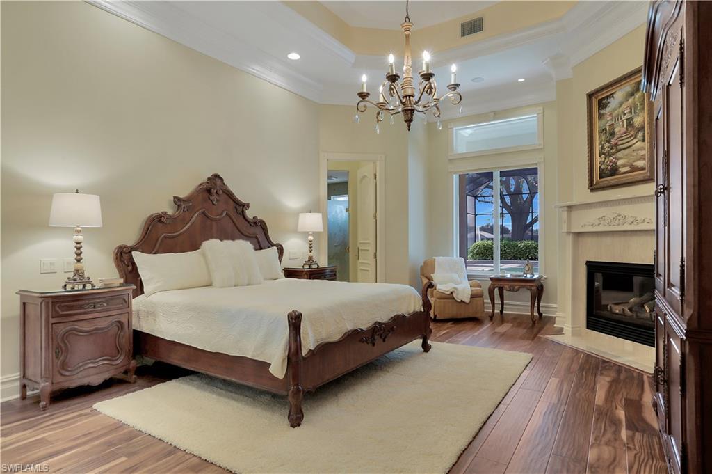 404 Terracina Way Naples, FL 34119 - Photo 14 of 26 Gallery Image 14