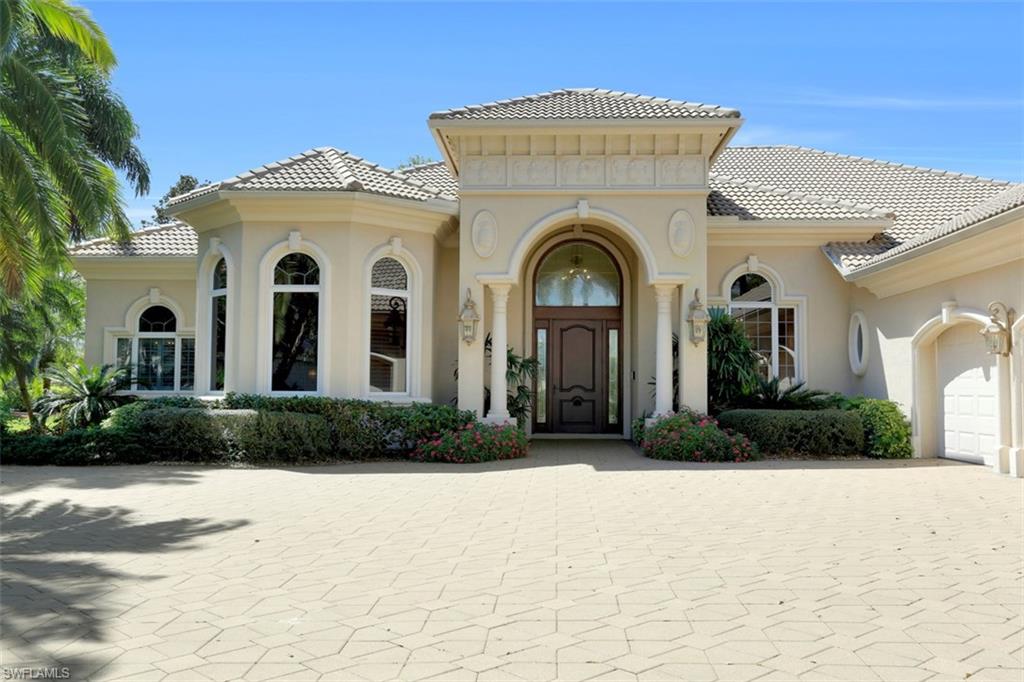 404 Terracina Way Naples, FL 34119 - Photo 2 of 26 Gallery Image 2