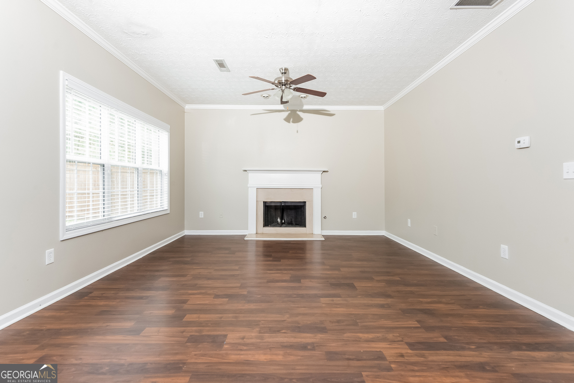 5807 Goldleaf Way Rex, GA 30273 - Photo 3 of 15