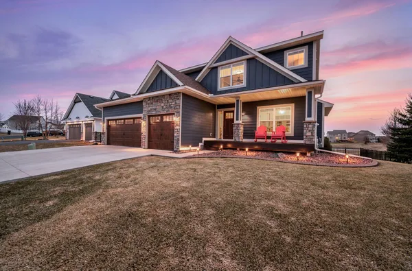 $599,000 | 14180 Adelaide Avenue, Rosemount, MN 55068