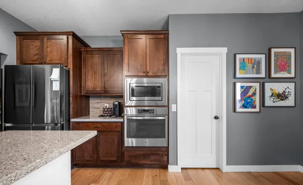 $599,000 | 14180 Adelaide Avenue, Rosemount, MN 55068