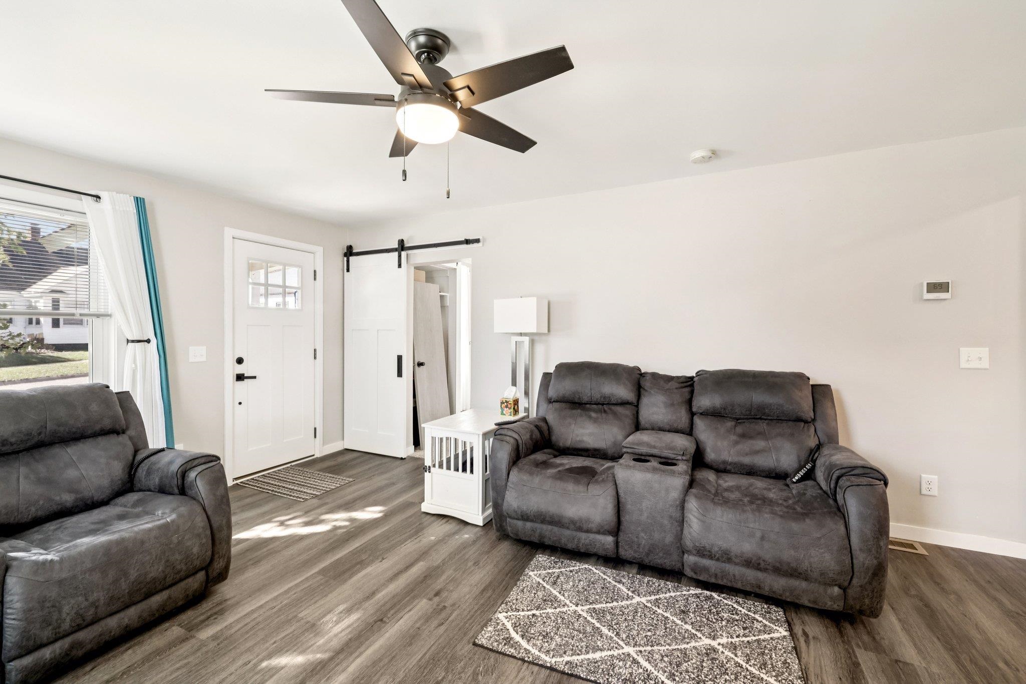 803 West Franklin Street Portage, WI 53901 - Photo 27 of 33