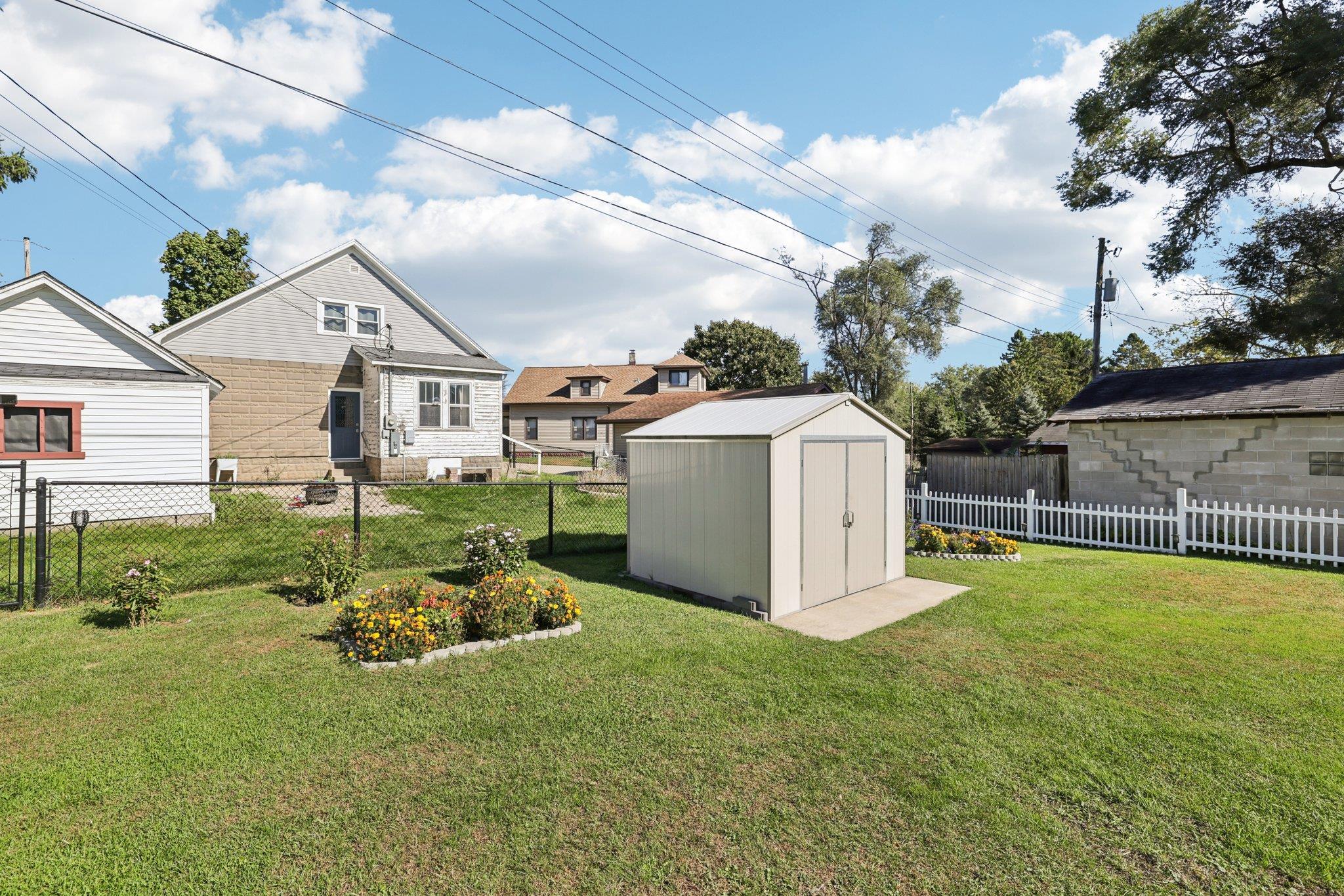 803 West Franklin Street Portage, WI 53901 - Photo 30 of 33