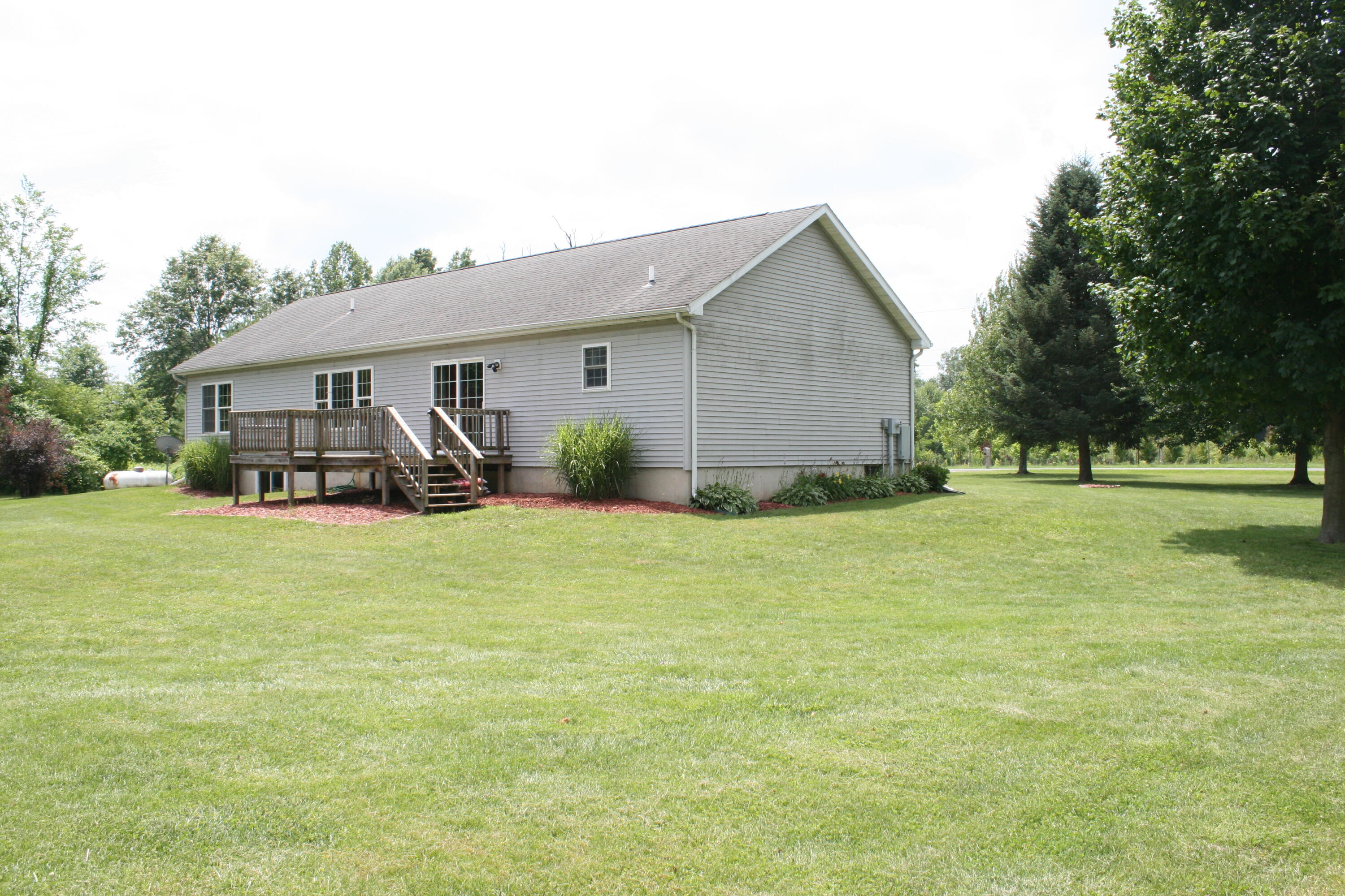 14021 Pardee Road Buchanan, MI 49107 - Photo 14 of 71 IMG_9193